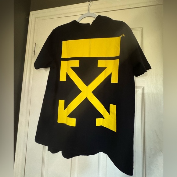 Off-White Moto Spliced Tee
by Off-White NWOT - Picture 5 of 11